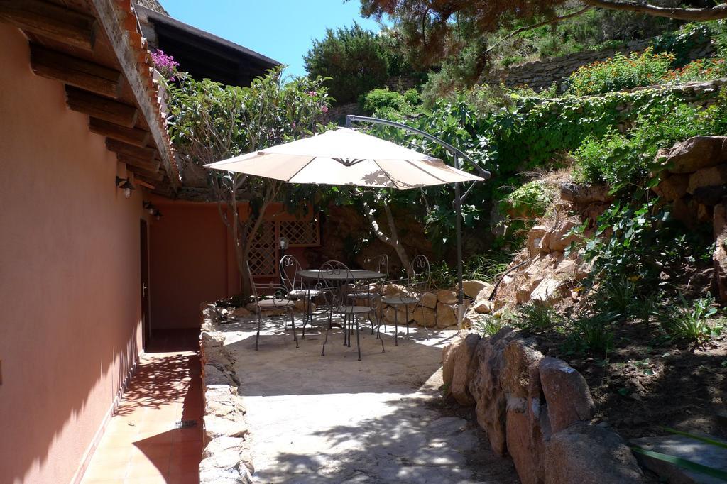 סאן תאודורו Villaggio Est Affittacamere מראה חיצוני תמונה